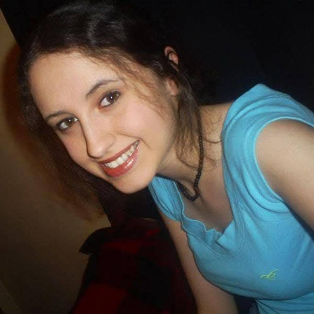 Meet your Posher, Alisha